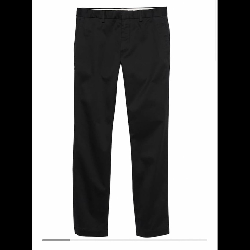 Men’s Banana Republic black Emerson chino
